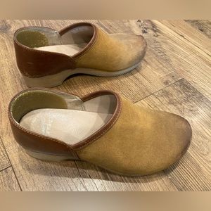 Dansko brenna clog